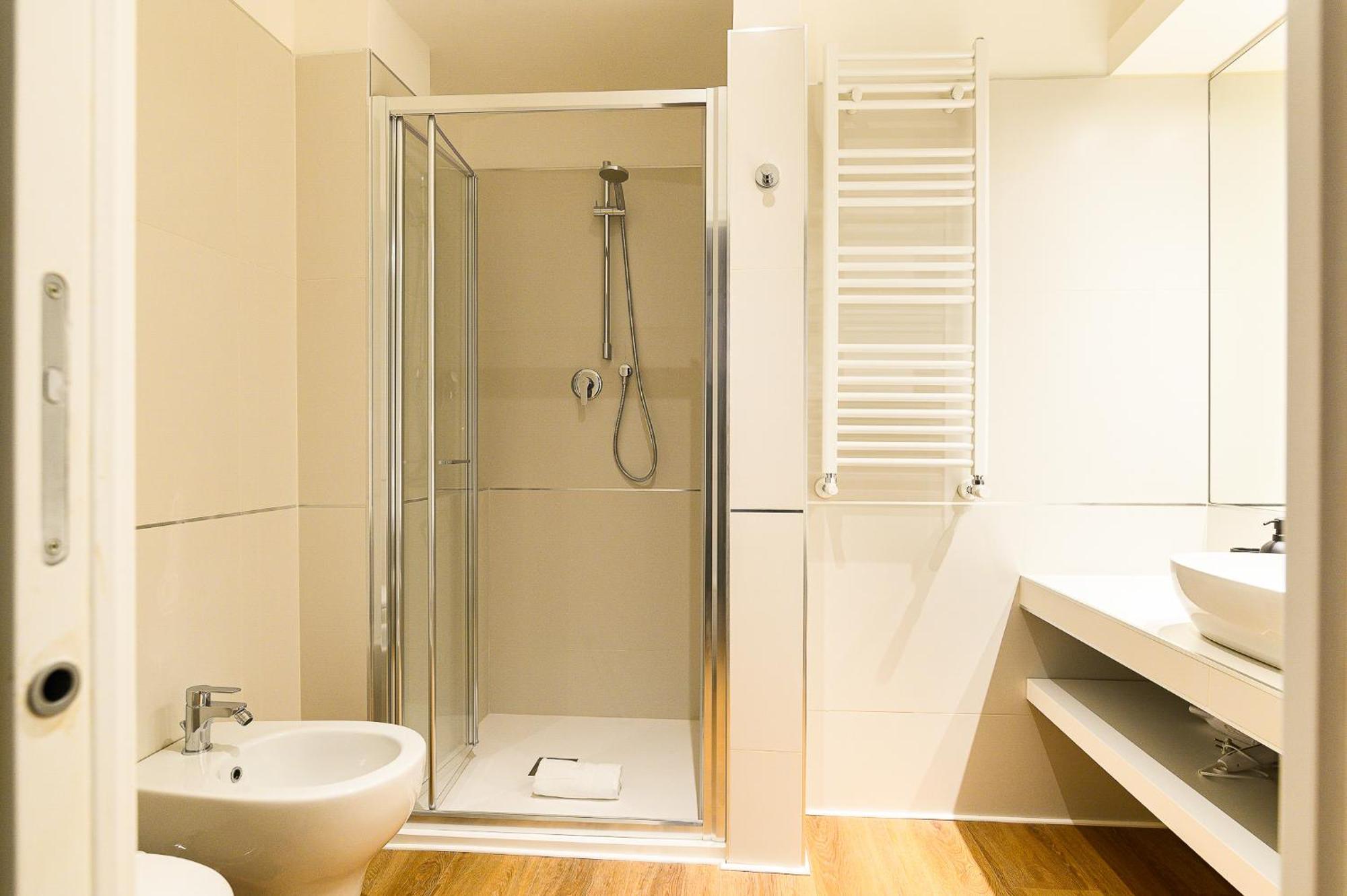 Near Vatican By Ndp Rent Apartment