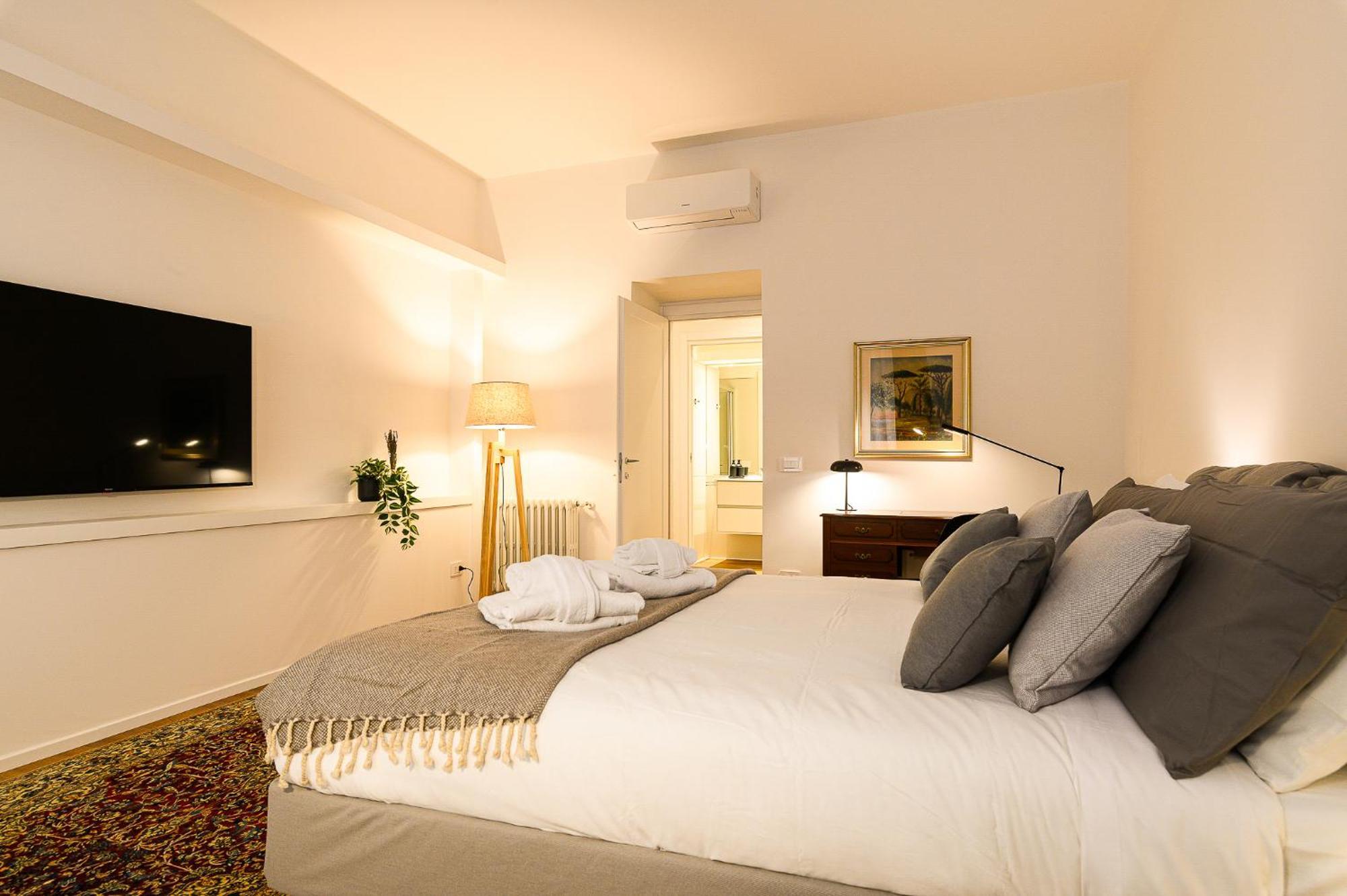 Near Vatican By Ndp Rent * Rome
